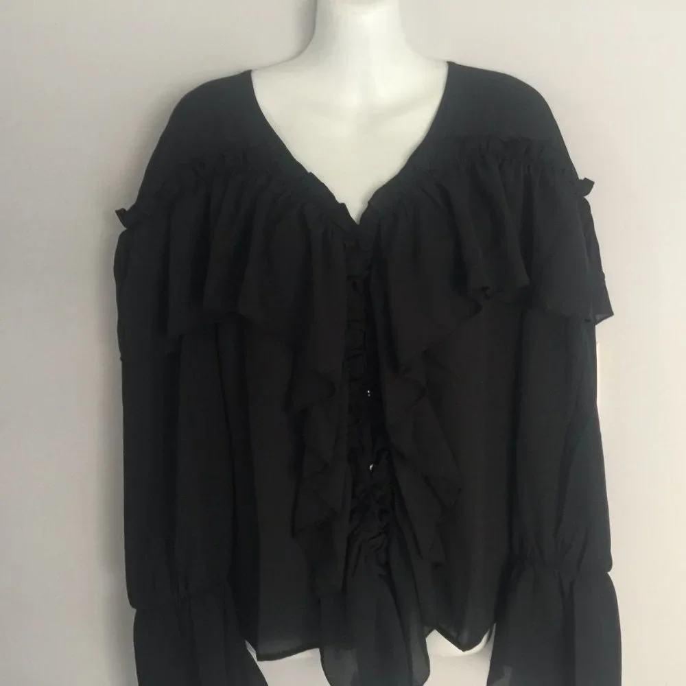 VENUS Ruffle Top - Picture 4 of 6
